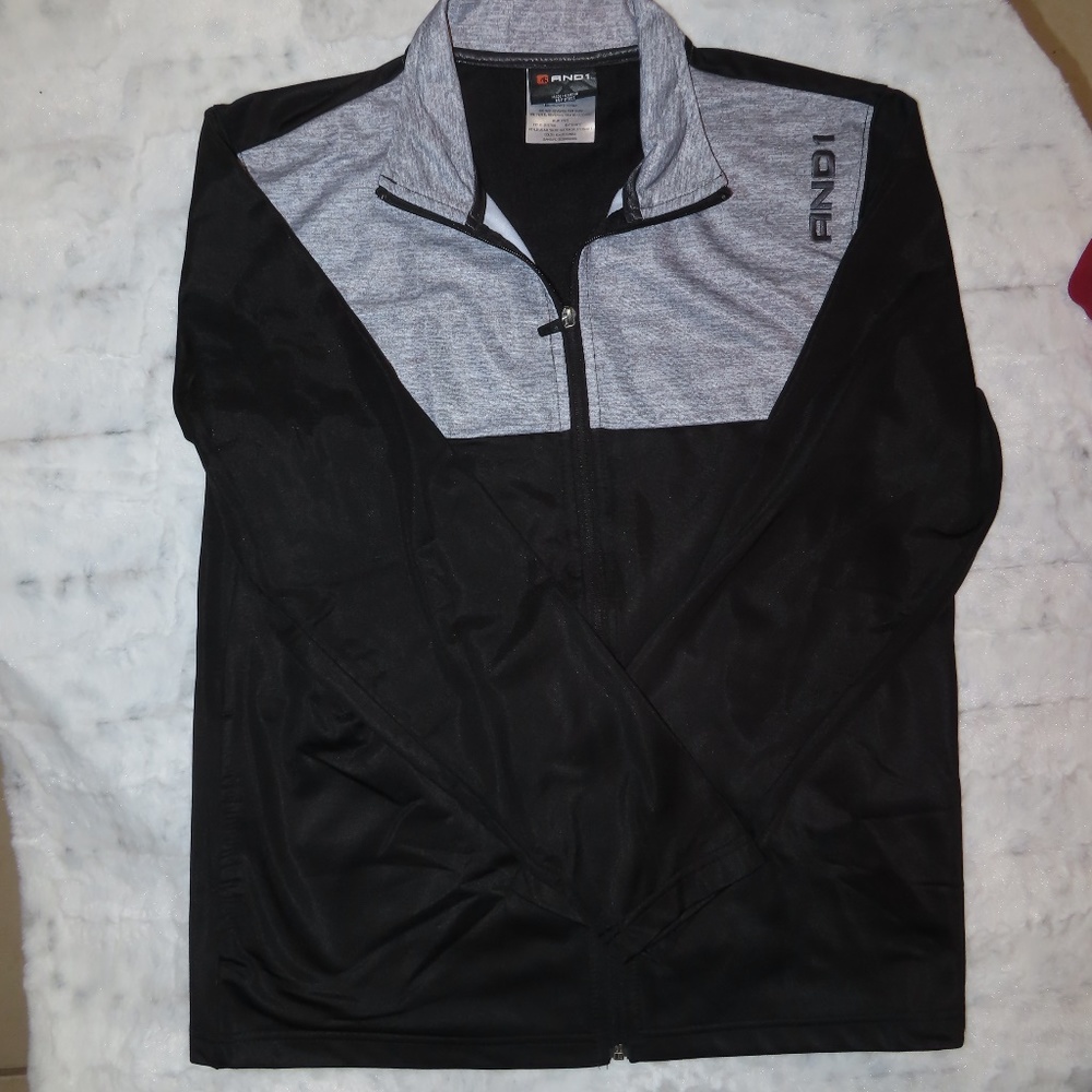 AND1 MENS ATHLETIC WARMUP JACKET - SZ MEDIUM BLACK